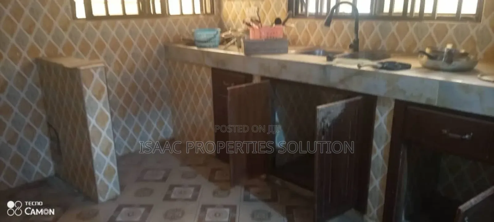 3bdrm Apartment in Isaac Properties, Takoradi for rent