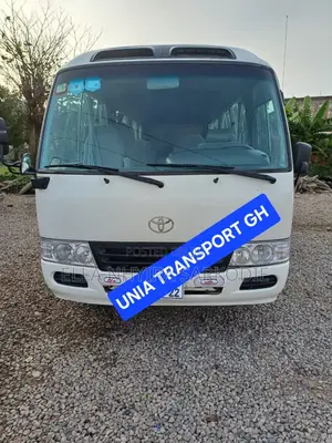 30 Seater Coaster Bus Hiring Group Tour