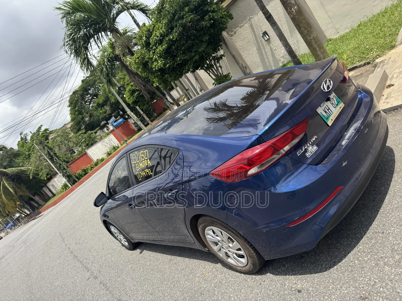 Hyundai Elantra SE Sedan FWD (2.0L 4cyl 6M) 2017 Blue
