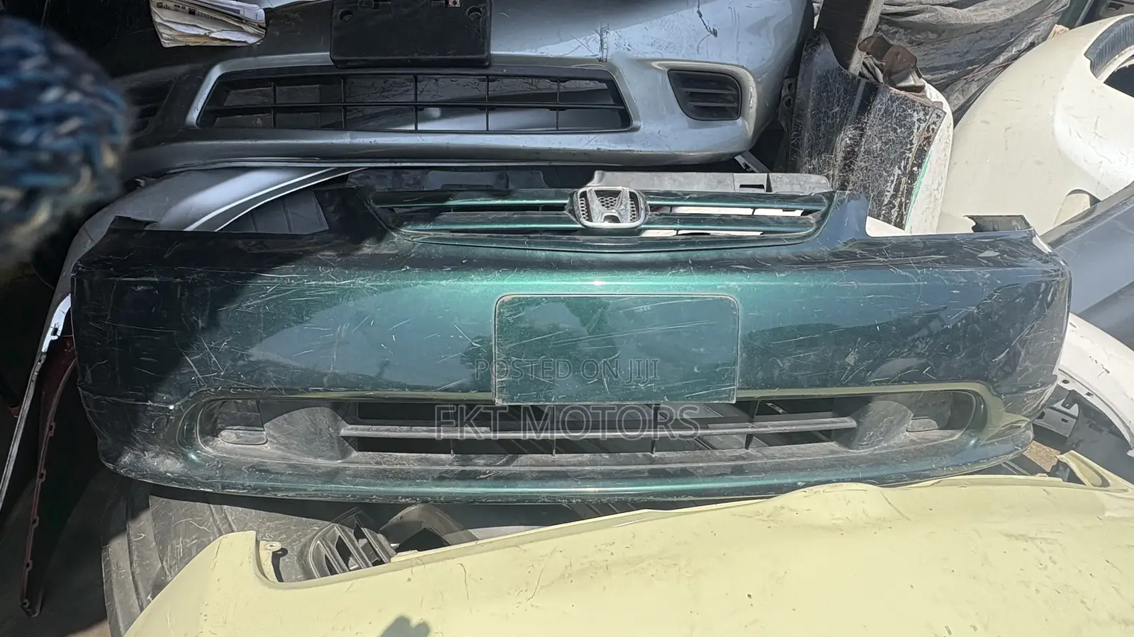 Honda Civic Front Bumper 2000,2001,2002,2003,2004,2005,2006,2007