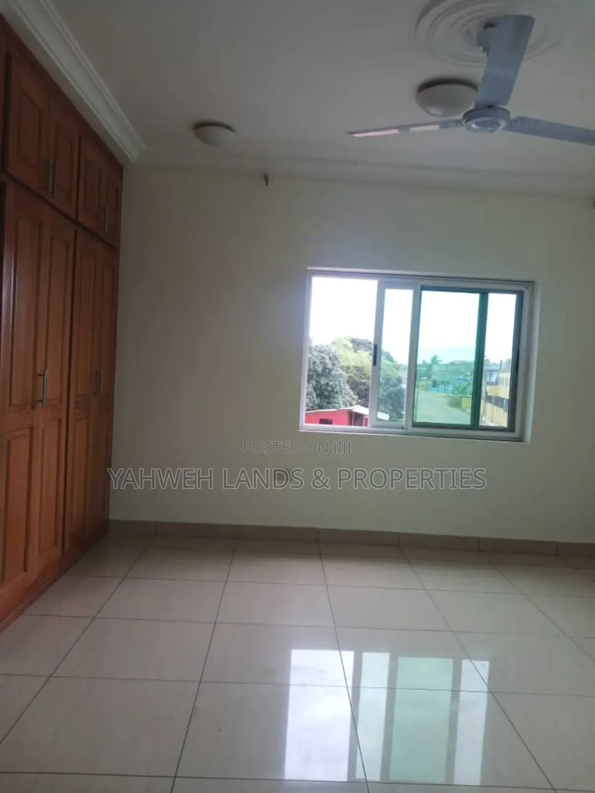3bdrm Apartment in Teshie for rent