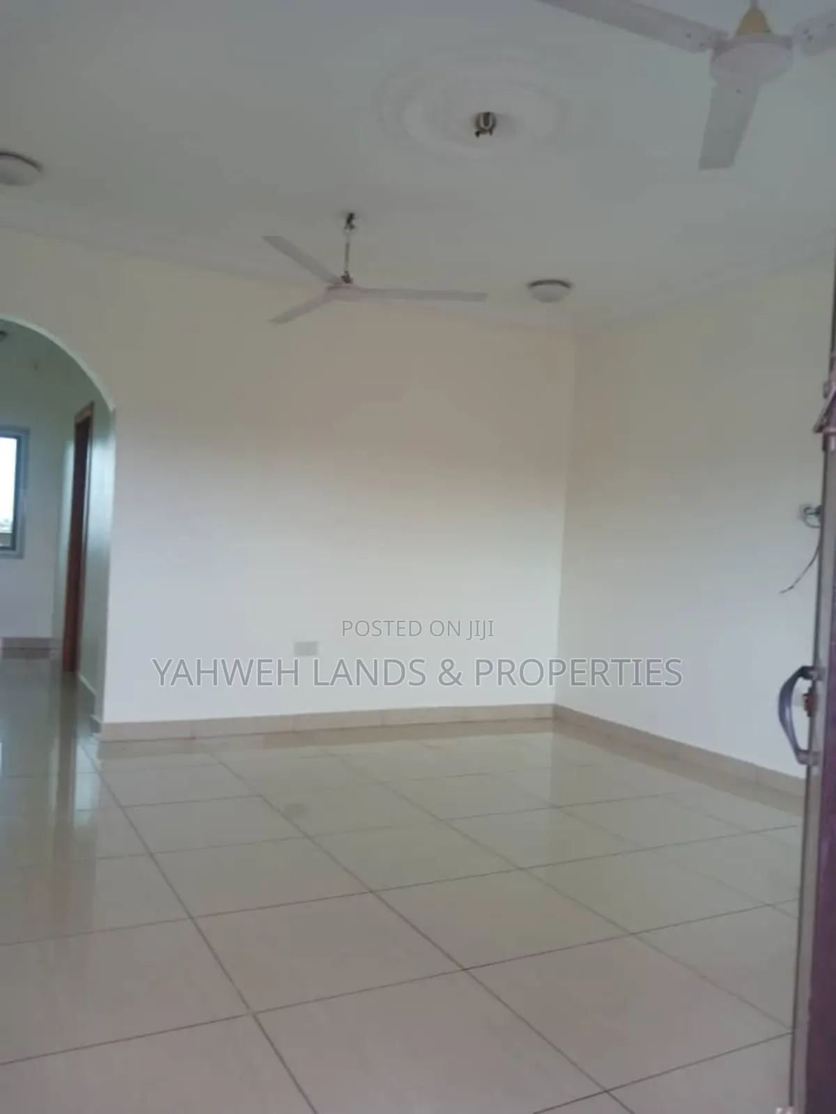 3bdrm Apartment in Teshie for rent
