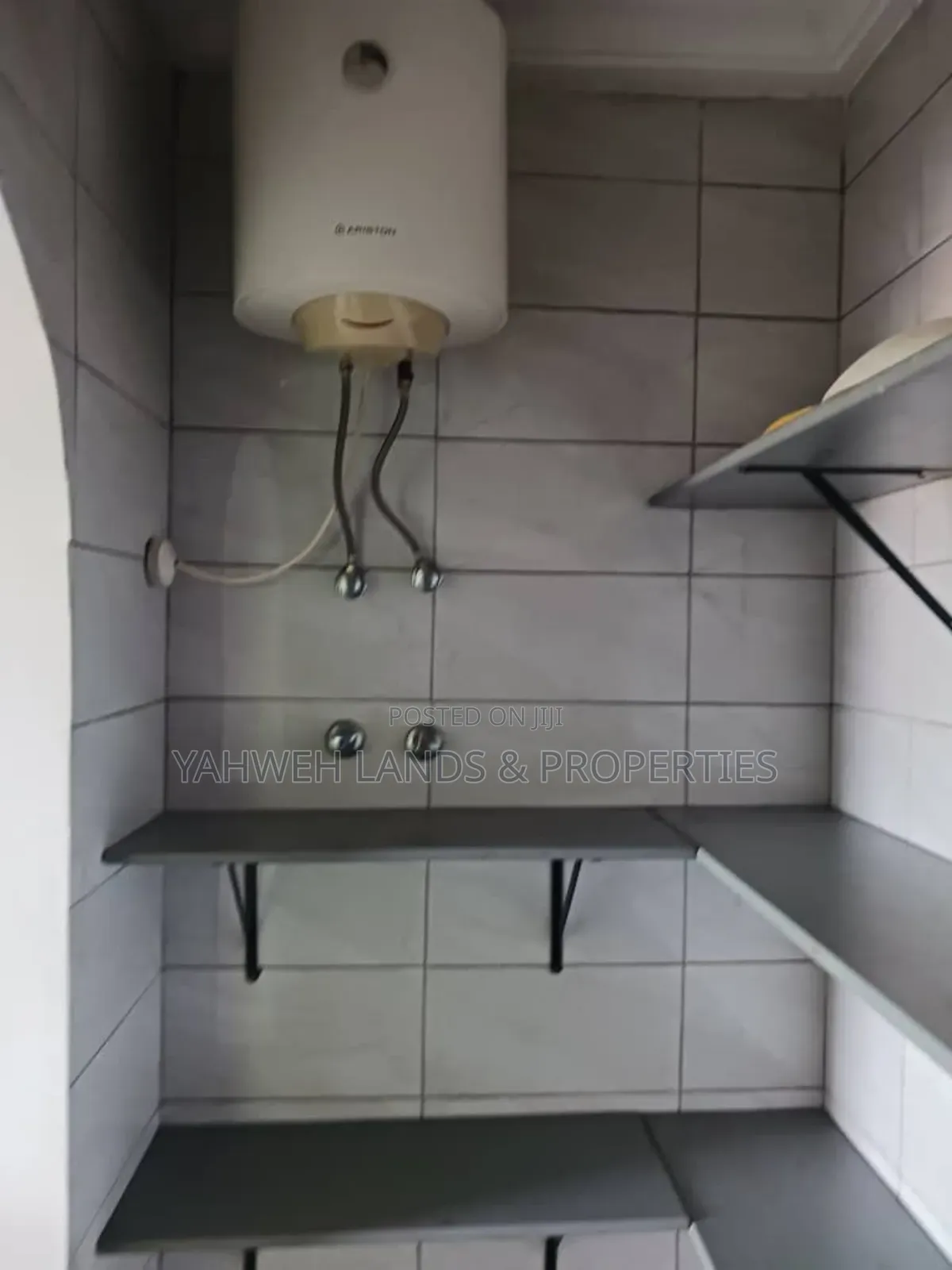 3bdrm Apartment in Teshie for rent