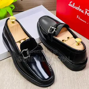 Salvatore Ferragamo Men’S Leather Laceless Shoe