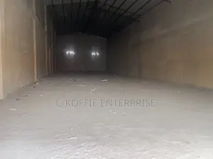700 SQM Warehouse at Amasaman Kpobiman Going for Rent
