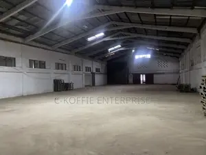 Big Warehouse on 2.5 Acers Land for Sale at Graphics Road