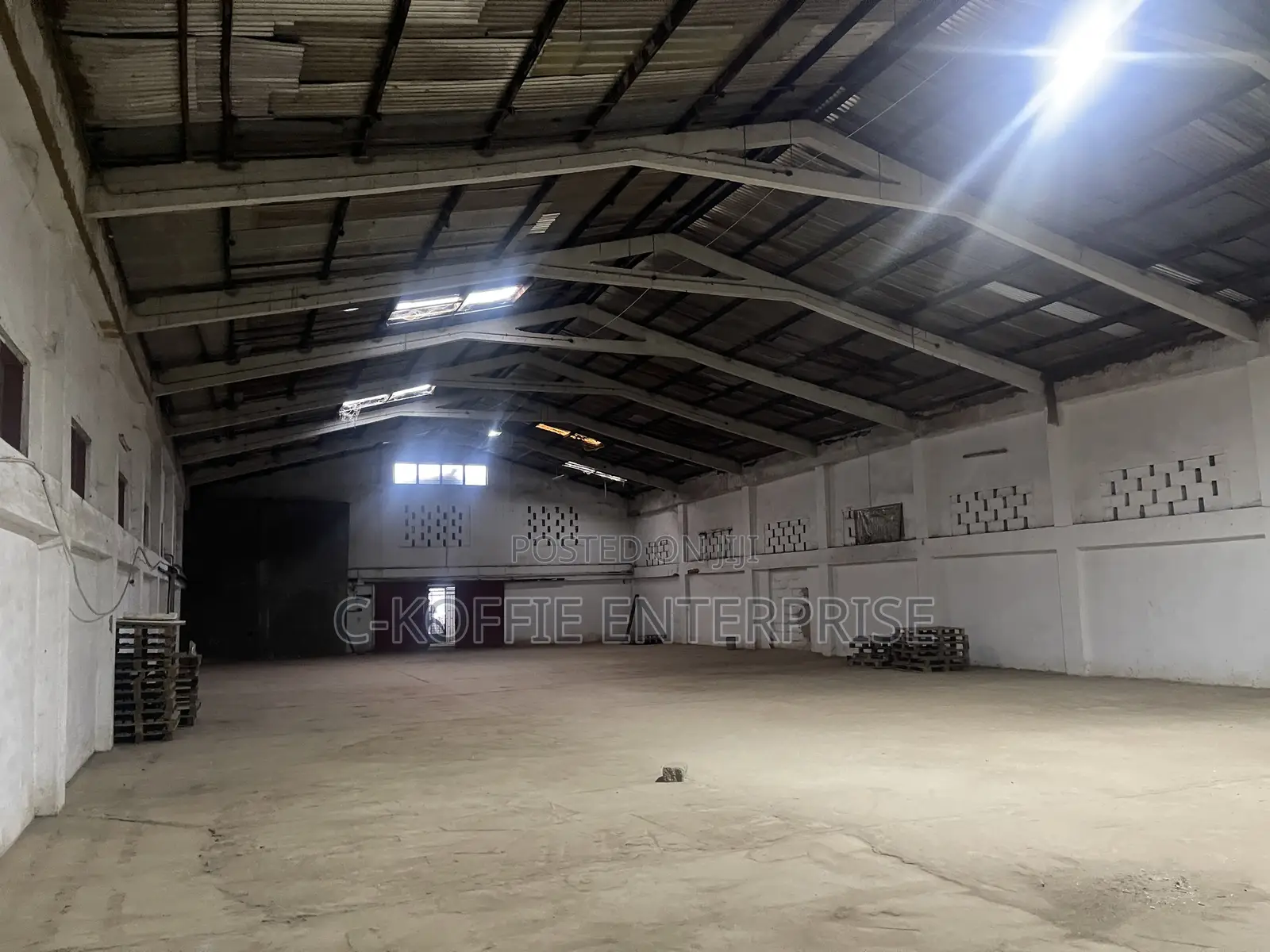 Big Warehouse on 2.5 Acers Land for Sale at Graphics Road