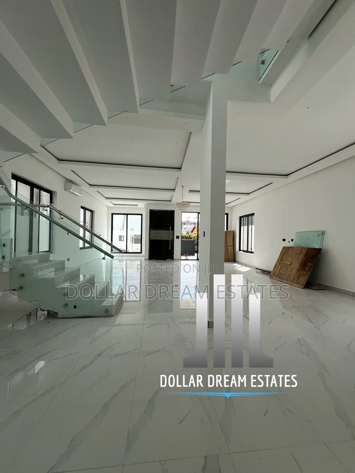 5bdrm House in East Legon for sale