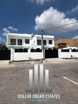5bdrm House in East Legon for sale