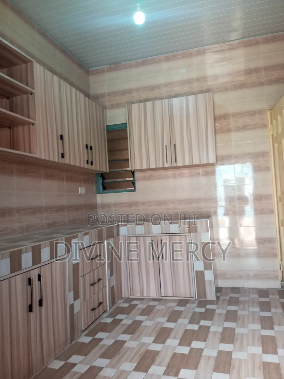 3bdrm Apartment in Cp Pottery, Awutu Senya East Municipal for rent