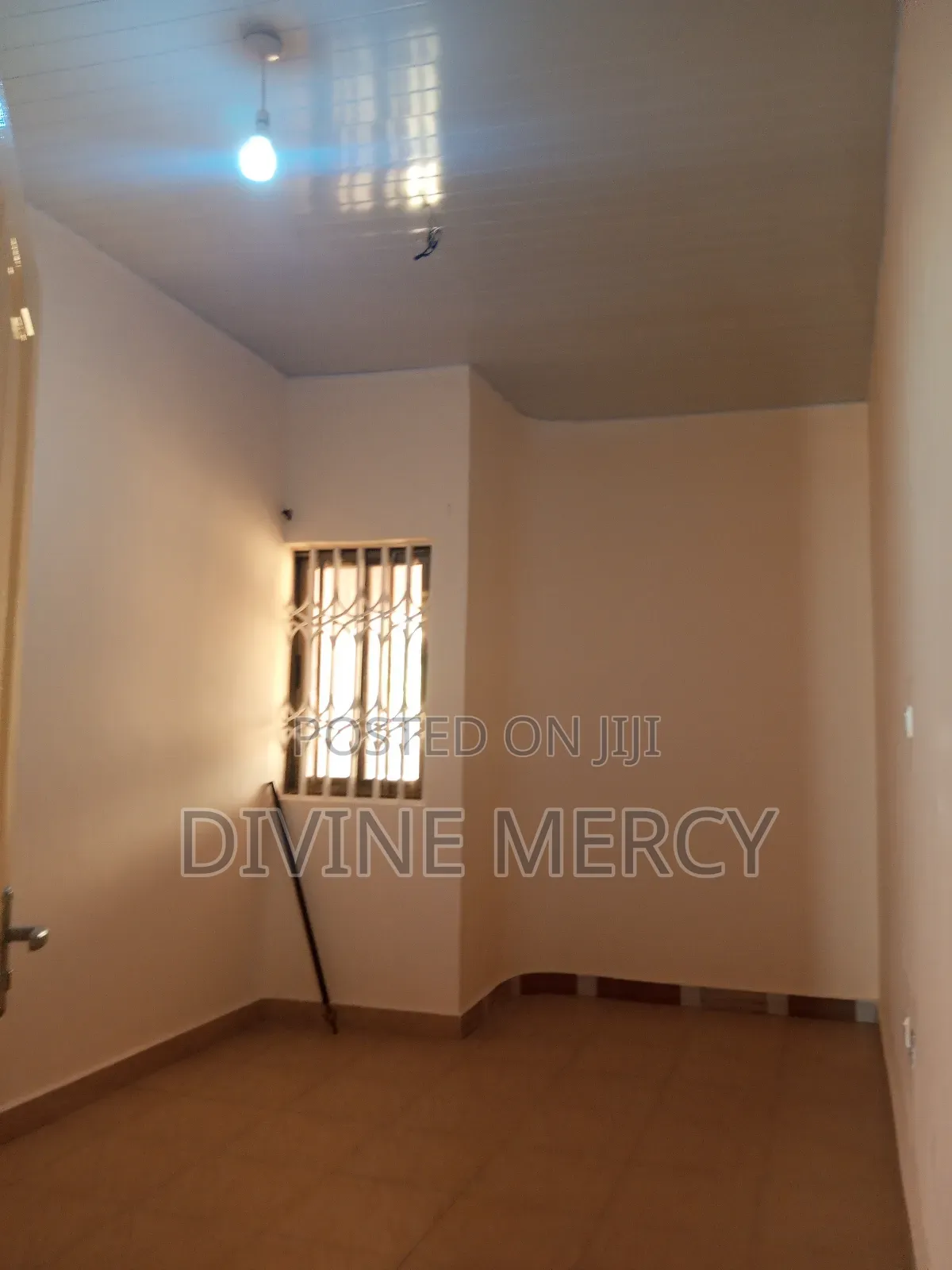 3bdrm Apartment in Cp Pottery, Awutu Senya East Municipal for rent