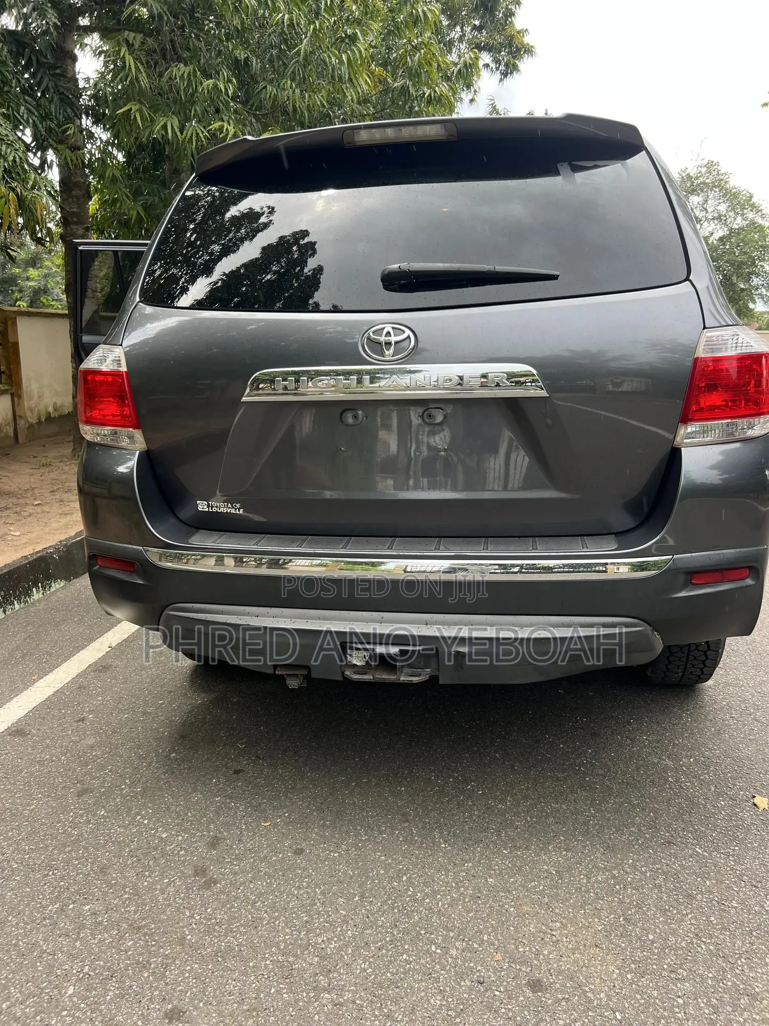 Toyota Highlander 2.7L 2WD 2013 Gray