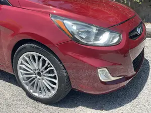 Hyundai Accent GLS 2013 Red