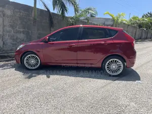 Hyundai Accent GLS 2013 Red