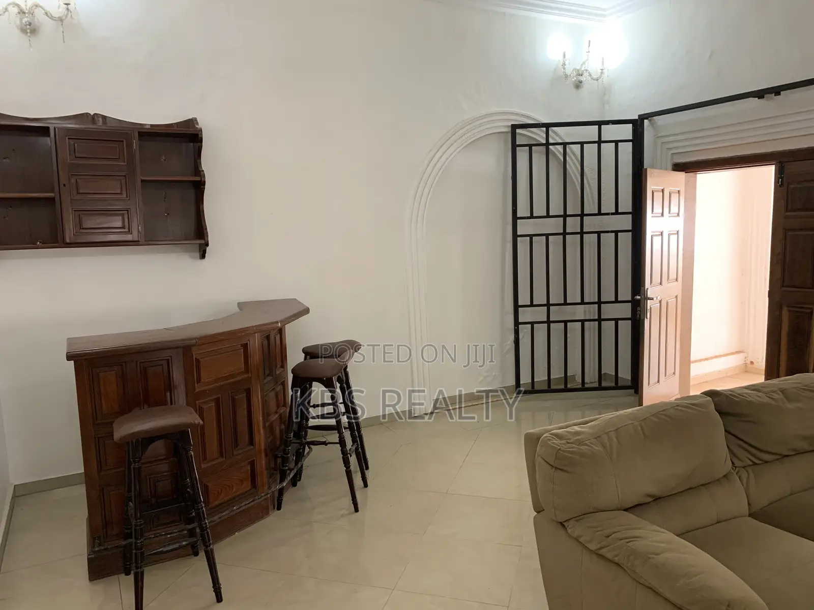 3bdrm House in Ahodwo, Kumasi Metropolitan for rent