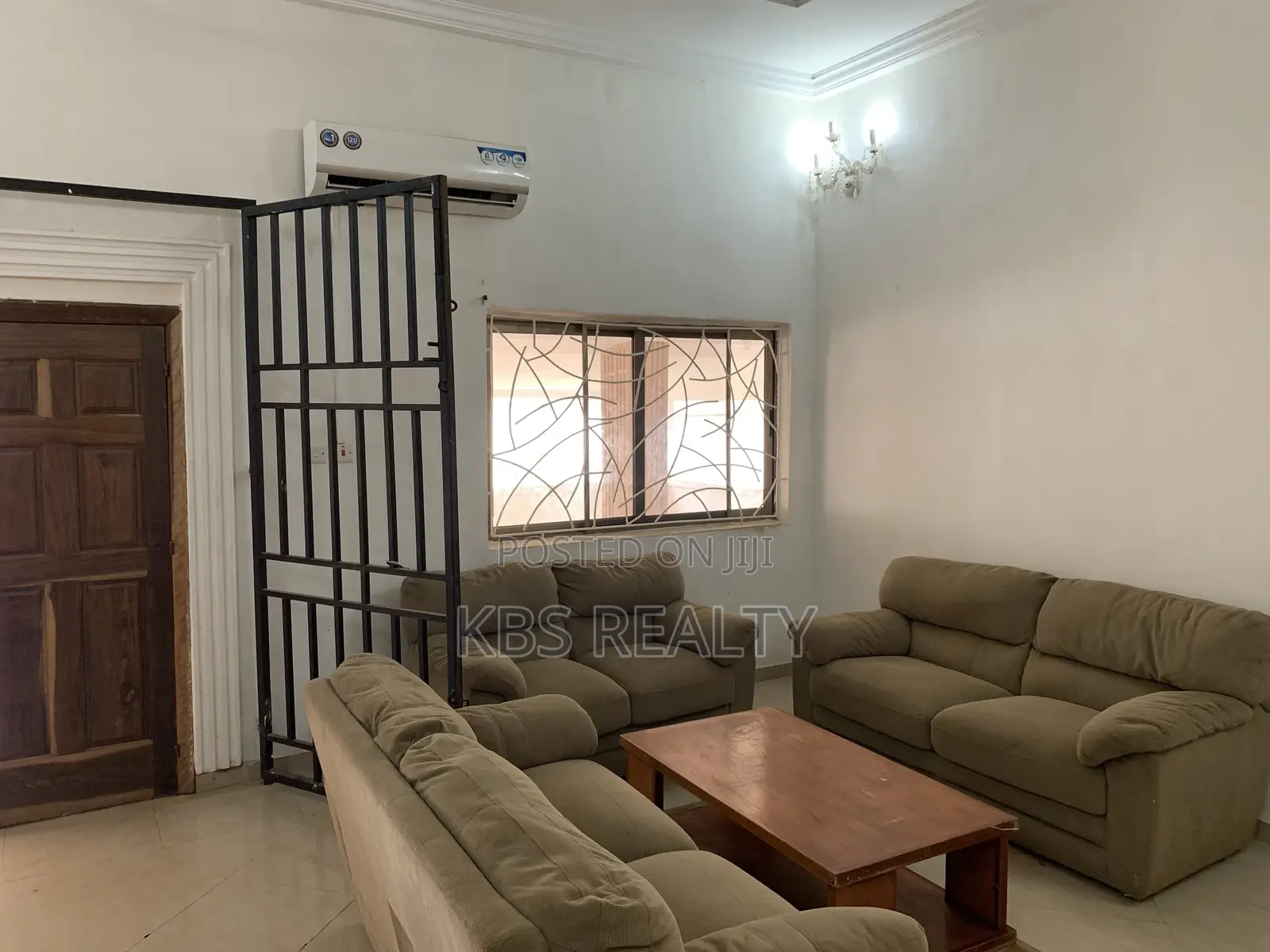 3bdrm House in Ahodwo, Kumasi Metropolitan for rent