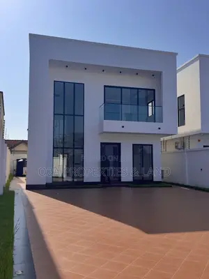 4bdrm House in Spintex, Baatsona Total for rent