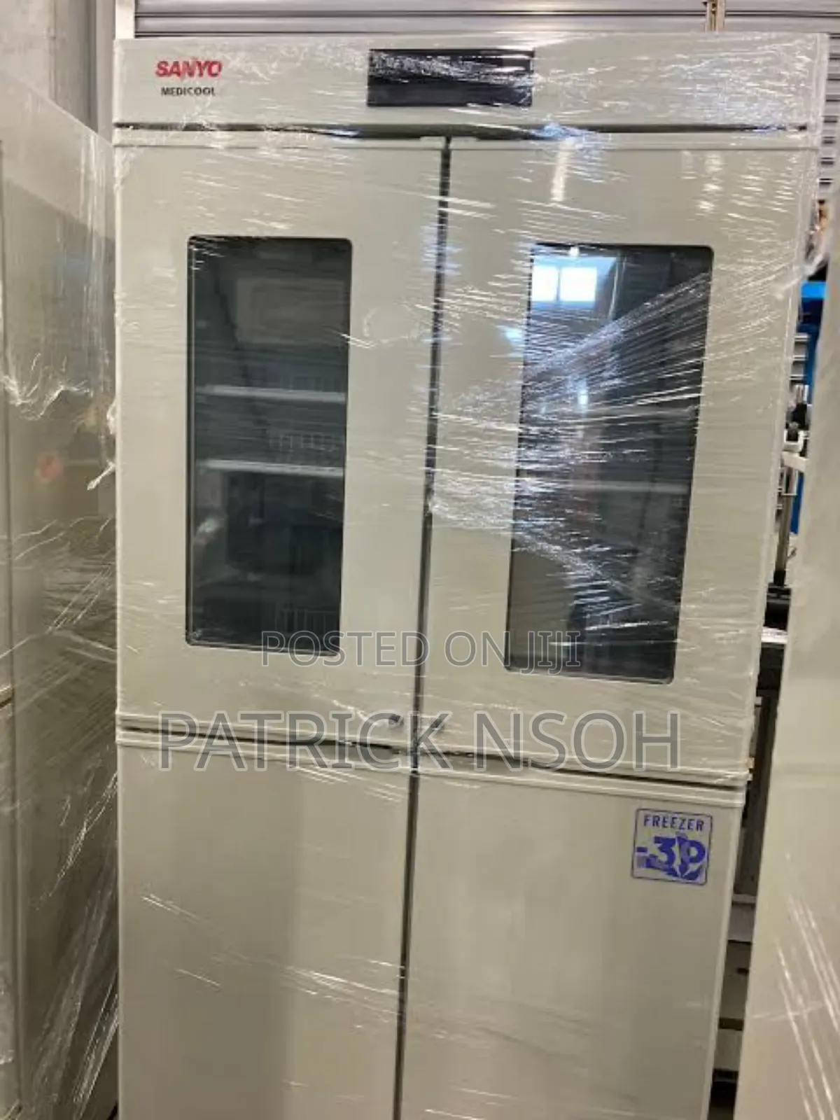 Sanyo MPR 141f Medical Fridge and Freezer