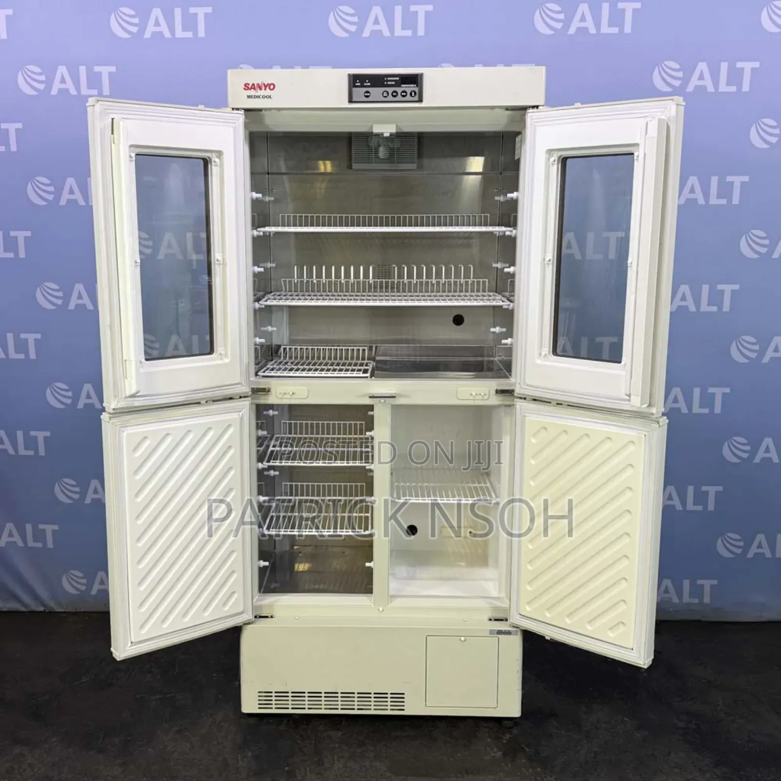 Sanyo MPR 141f Medical Fridge and Freezer
