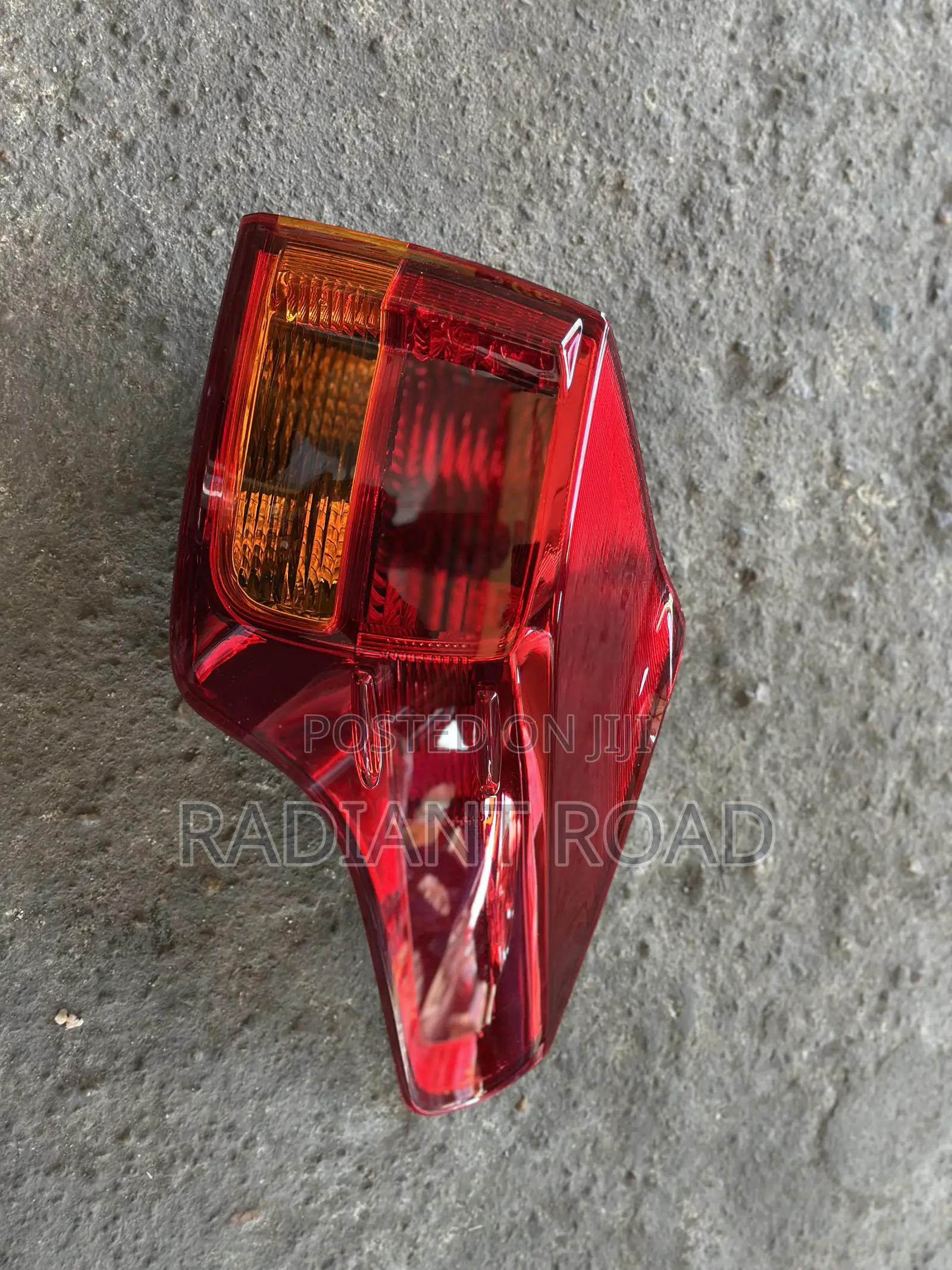 Rav 4 2014 Taillight