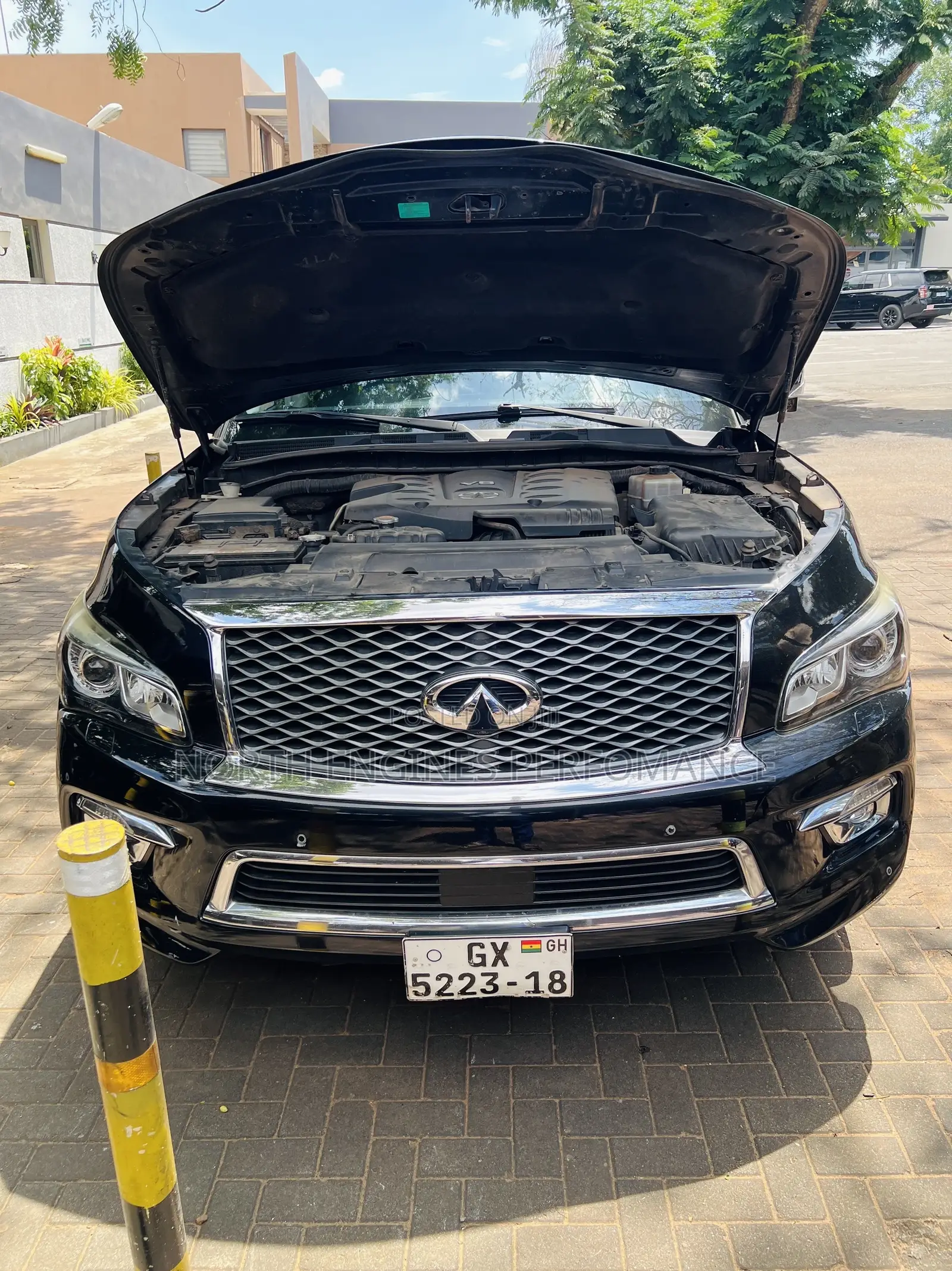 Infiniti QX80 2016 Black