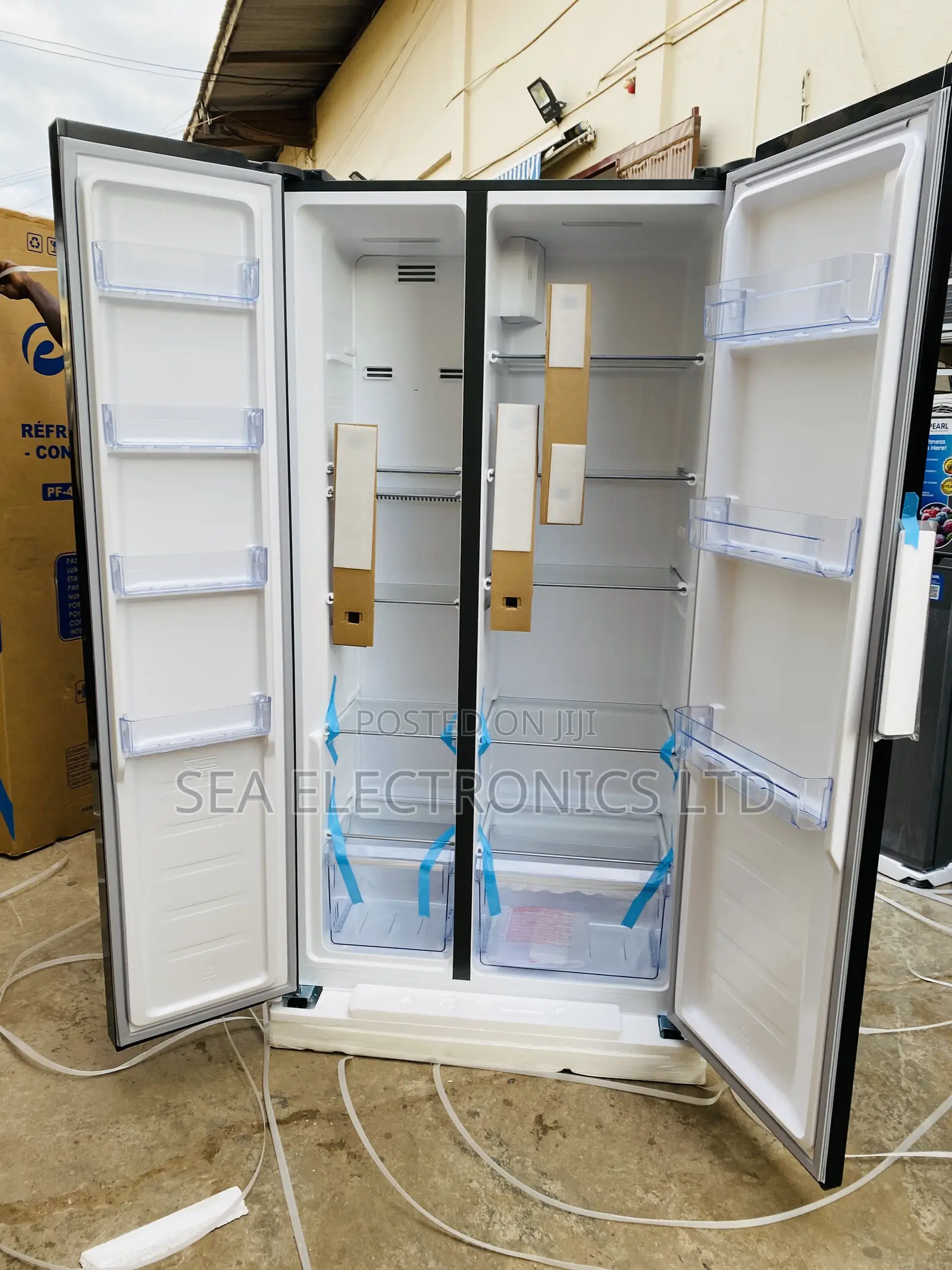 Brand New Pearl Side By Side Fridge With Glass Mirror