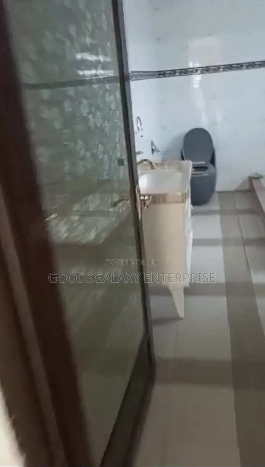 5bdrm Mansion in Kumasi Metropolitan for sale