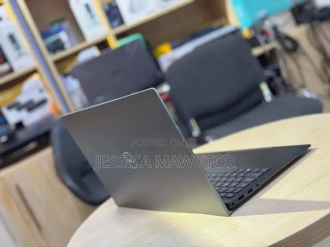 Laptop Dell Vostro 1510 16GB Intel Core I7 SSD 512GB
