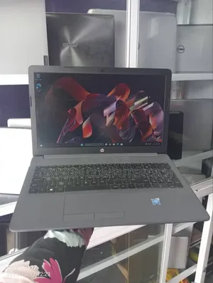Laptop HP 250 G7 4GB Intel HDD 500GB