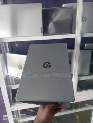 Laptop HP 250 G7 4GB Intel HDD 500GB