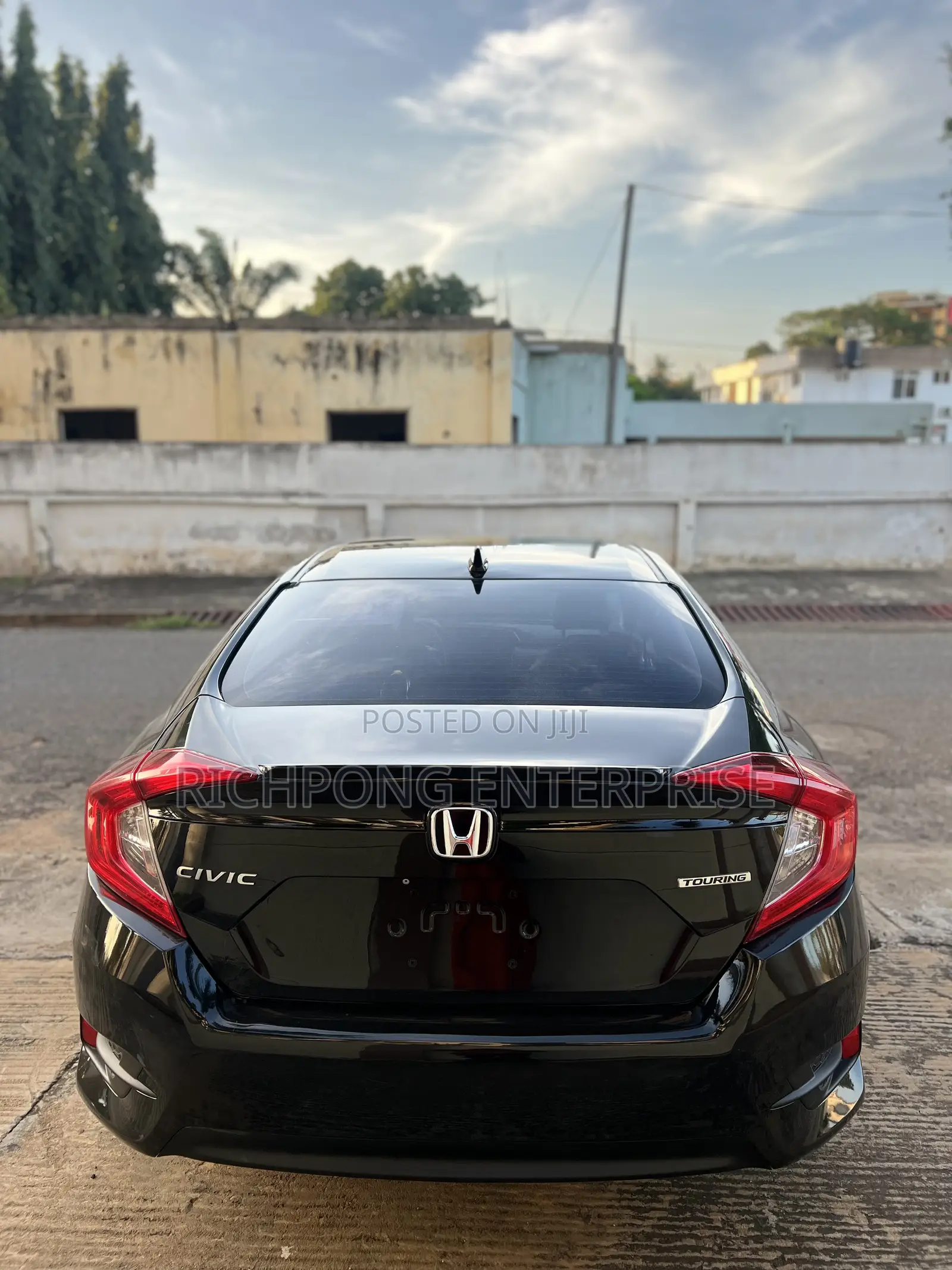 Honda Civic Touring 4dr Sedan (1.5L 4cyl) 2016 Black