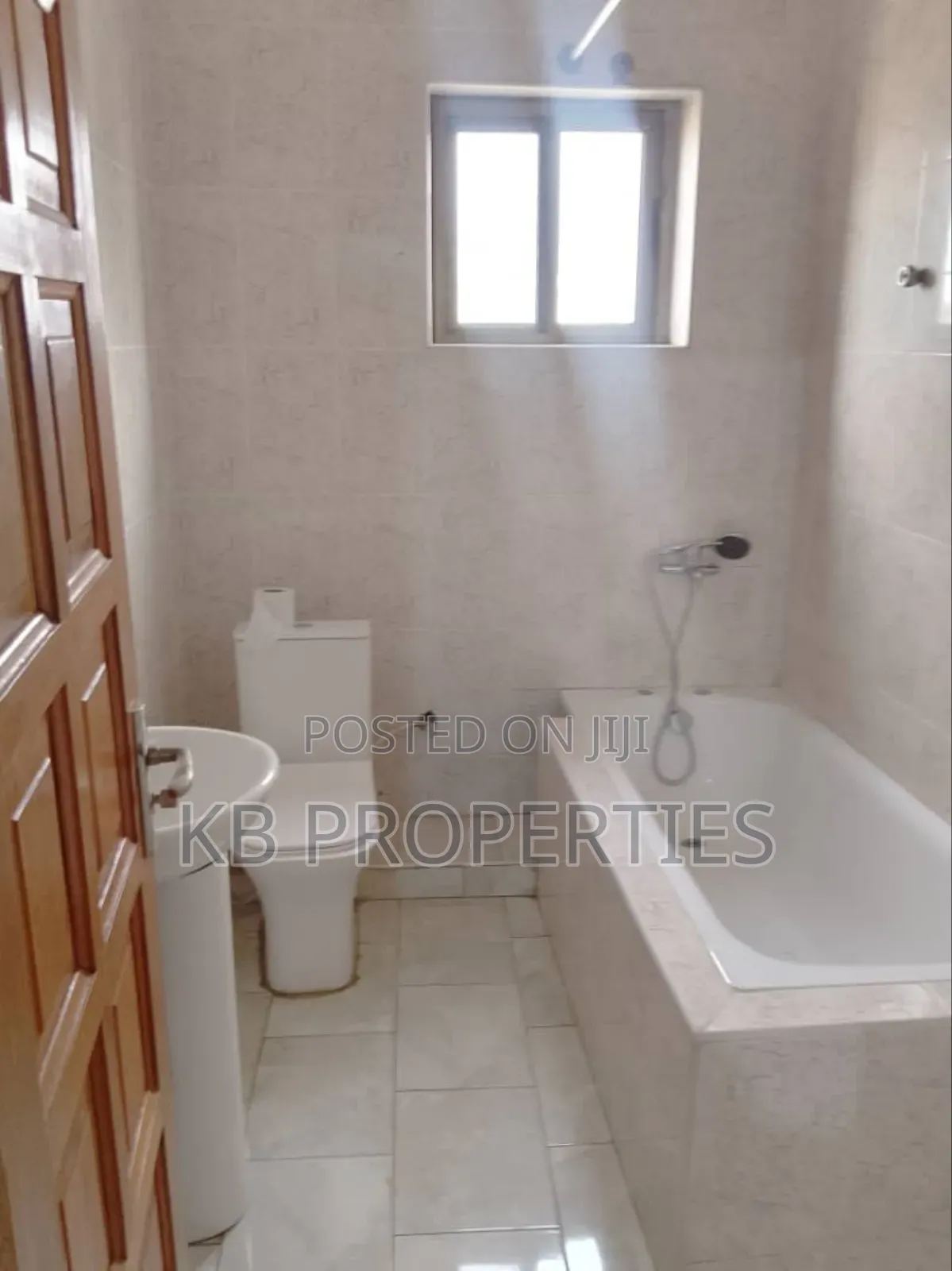 9bdrm Duplex in Kb Properties, Nungua for rent
