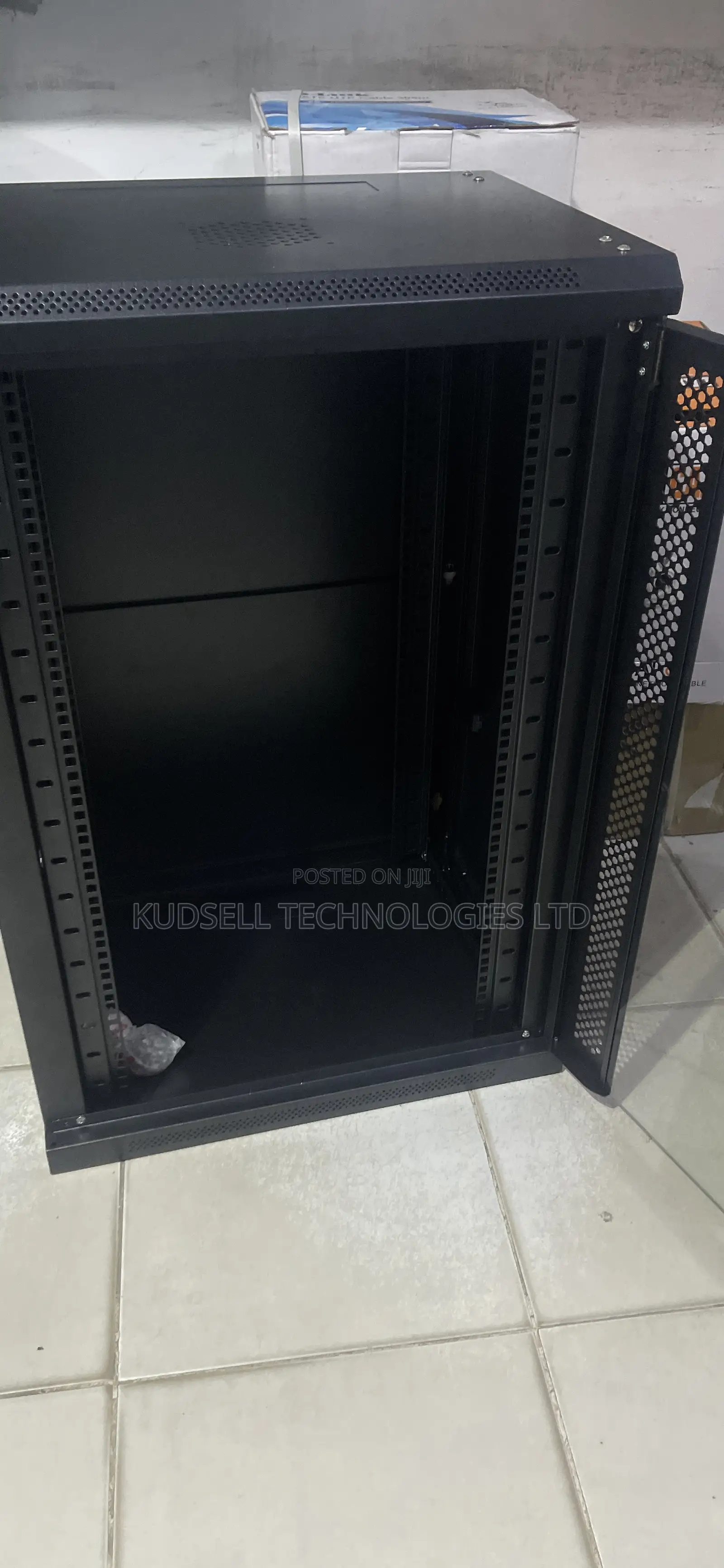 18u 600x450 Network Rack Cabinet