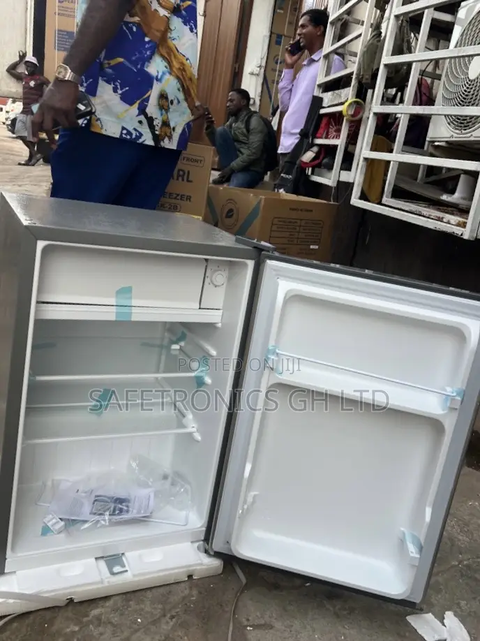 Choose 72liter Pearl Grey Table Top/Bed Side Fridge Pf-091-2b