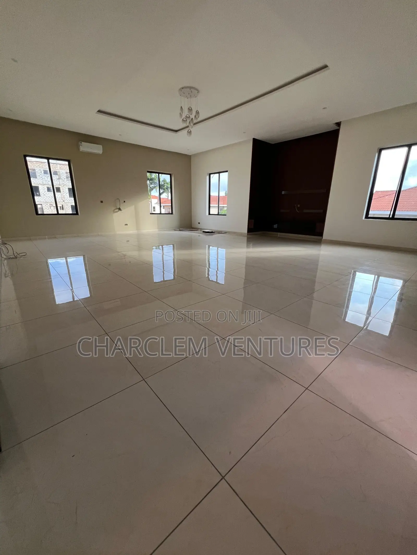 5bdrm House in Charclem Ventures, Accra Metropolitan for sale
