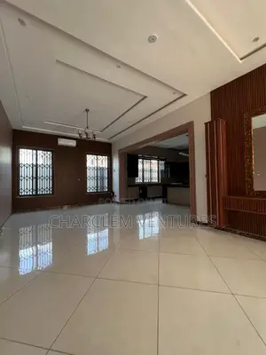 5bdrm House in Charclem Ventures, Accra Metropolitan for sale
