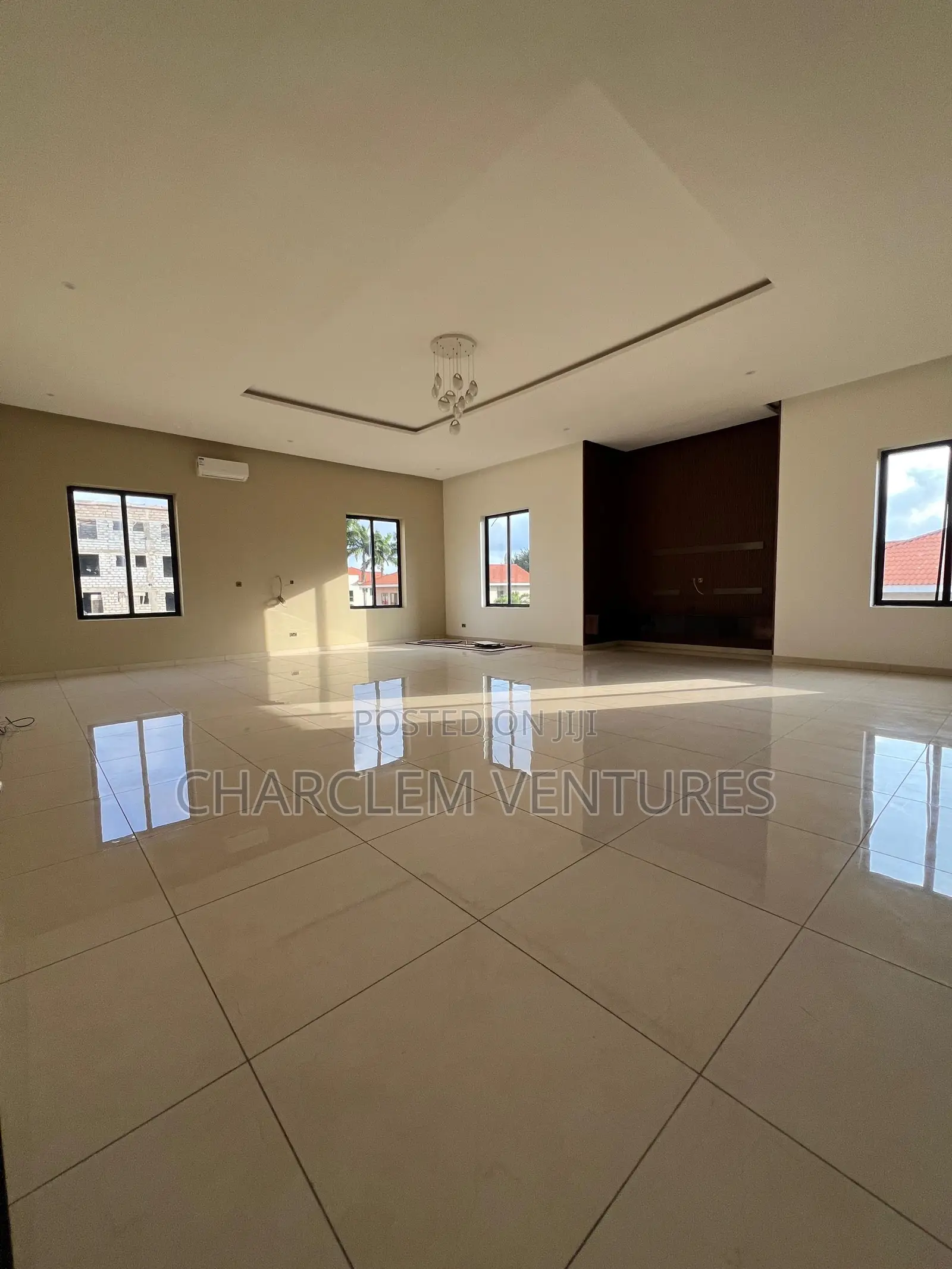 5bdrm House in Charclem Ventures, Accra Metropolitan for sale