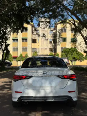 Nissan Sentra SR 2020 White