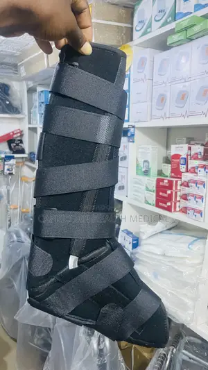 Rigid Leg Support Or Fracture Boot
