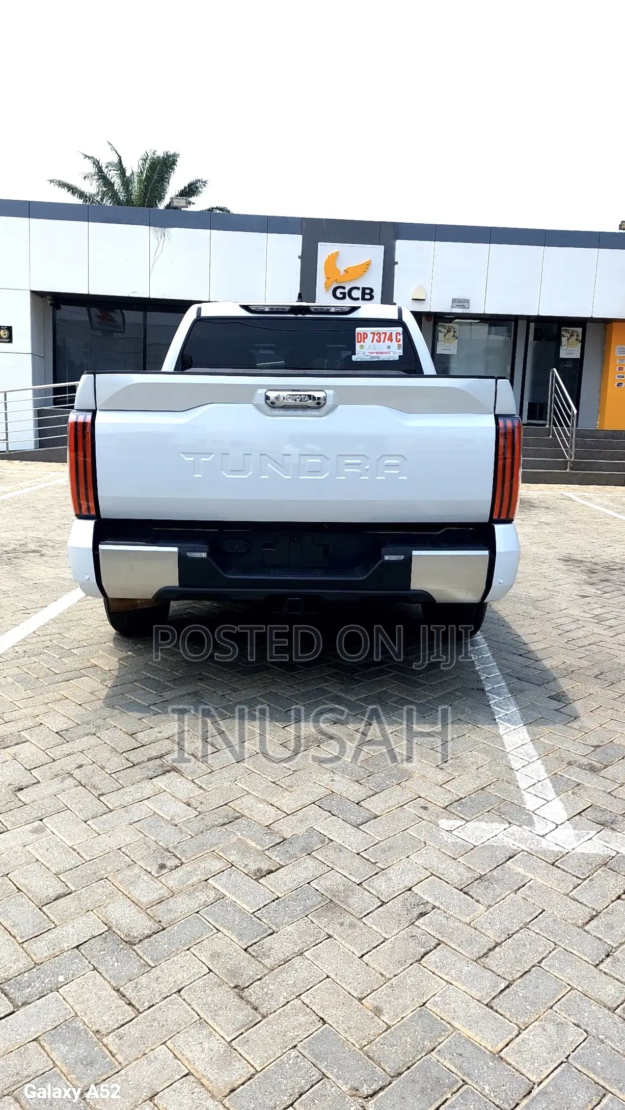 Toyota Tundra Platinum 2022 White