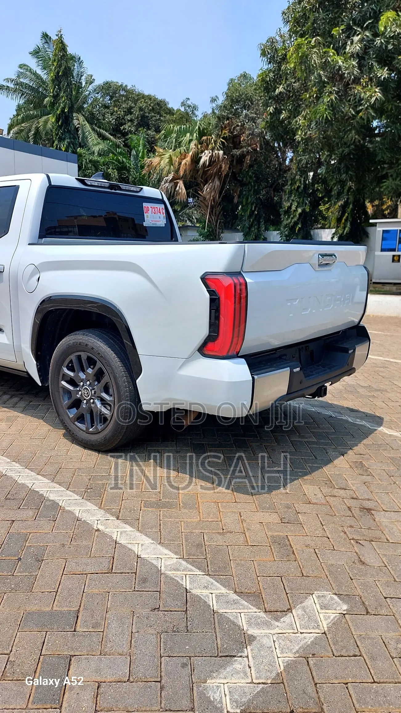 Toyota Tundra Platinum 2022 White