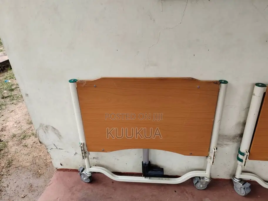 Cura || Supreme Electric Hospital Bed