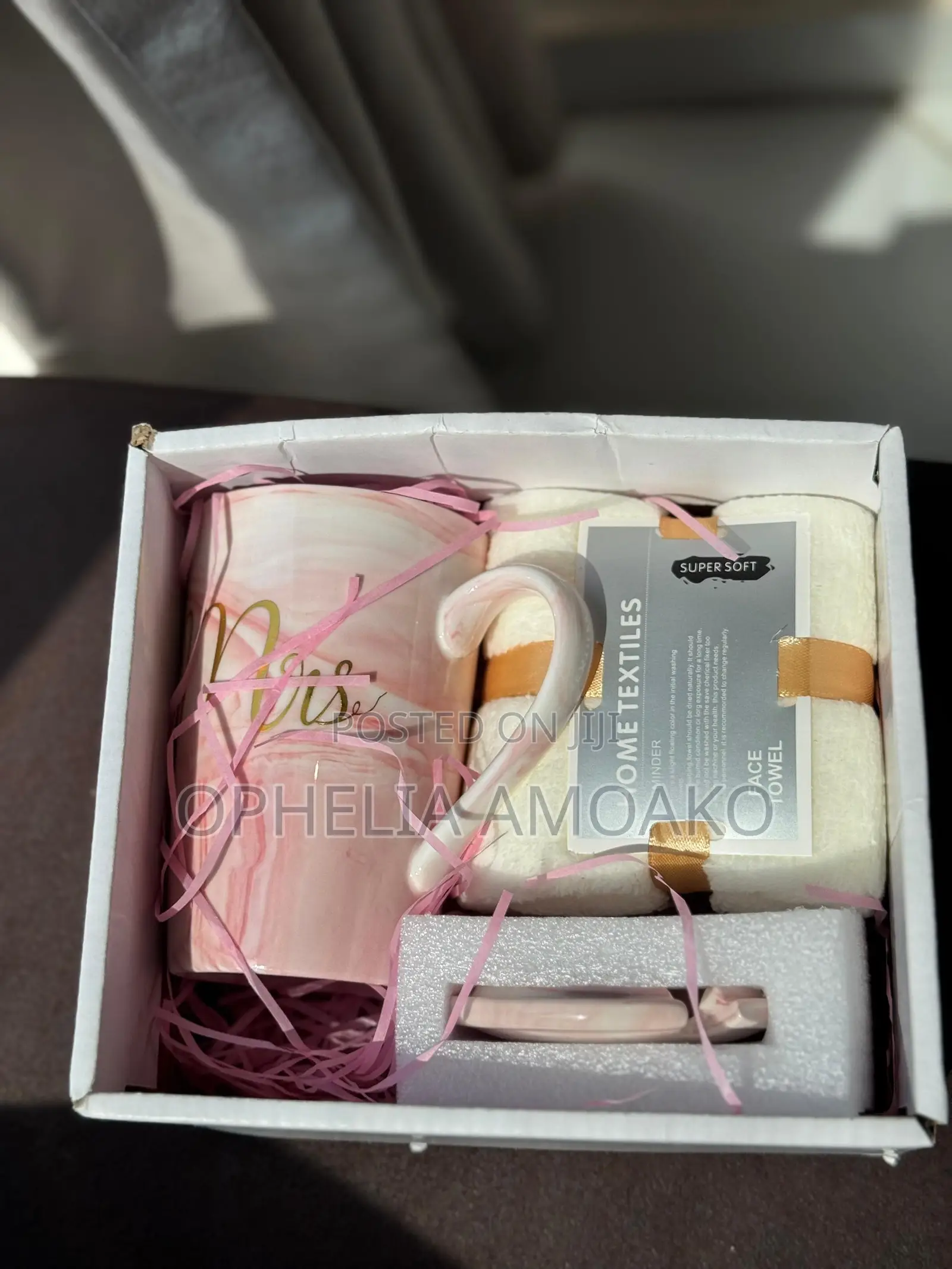 Gift Sets / Souvenirs