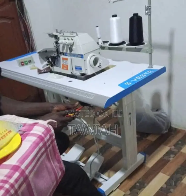 Industrial Knitting Machine