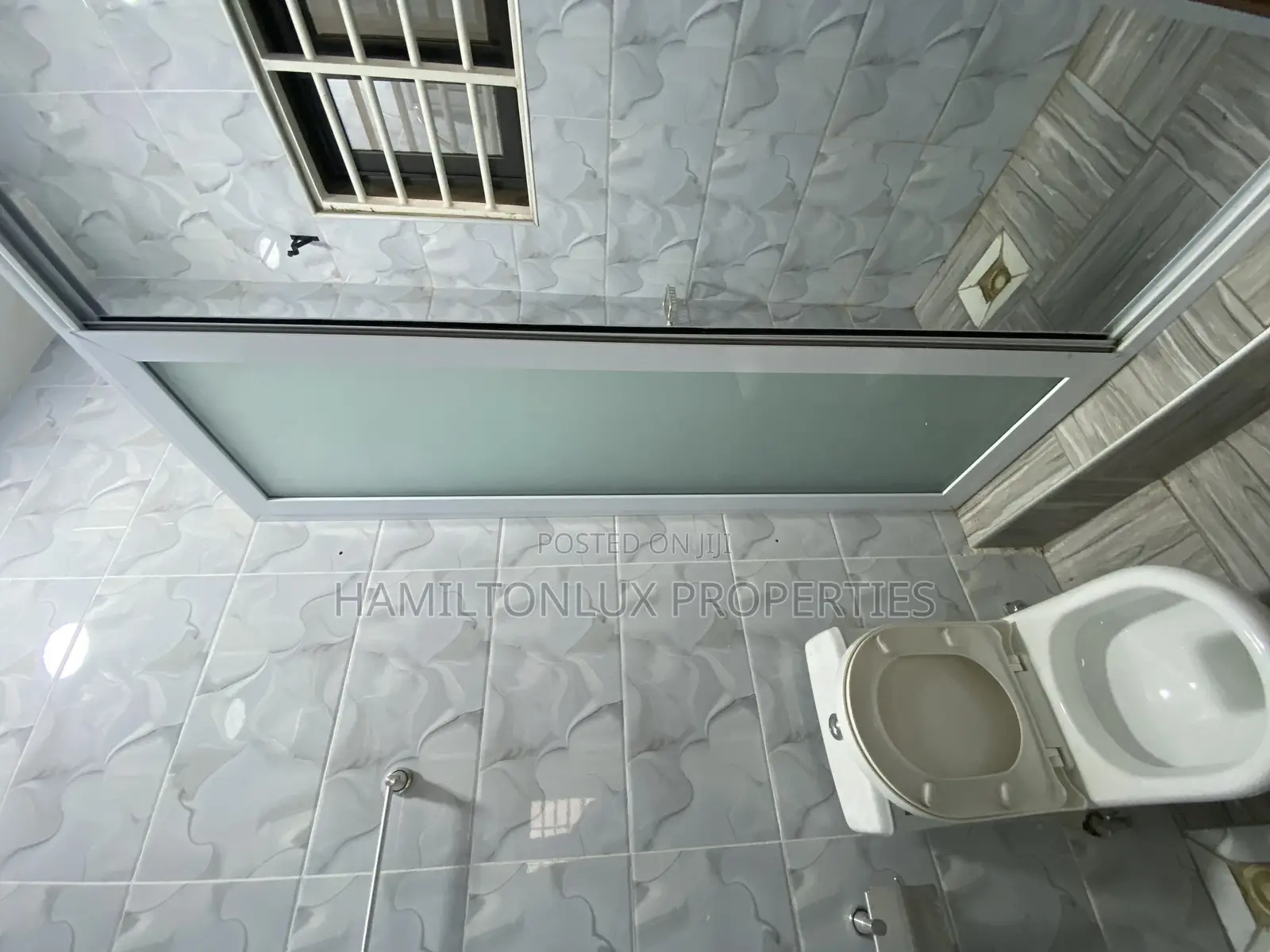 2bdrm Apartment in Botwe School for rent