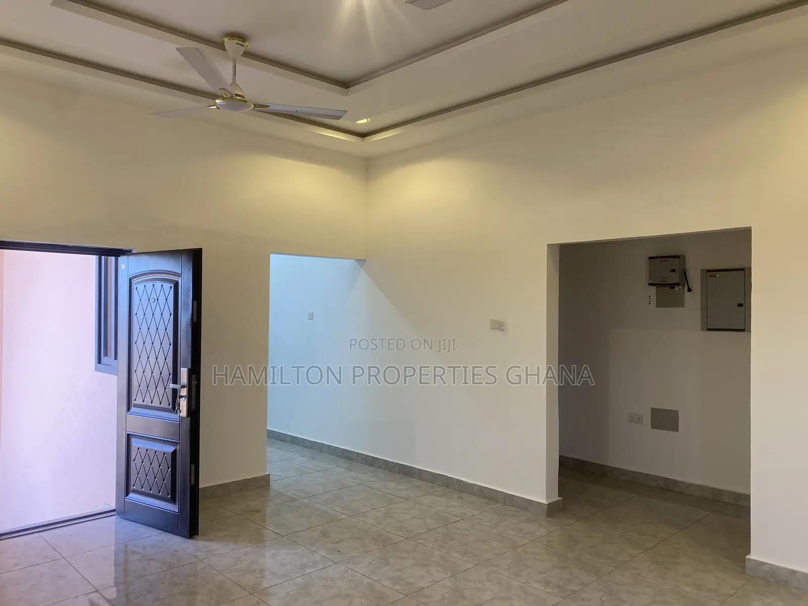 2bdrm Apartment in Botwe School for rent