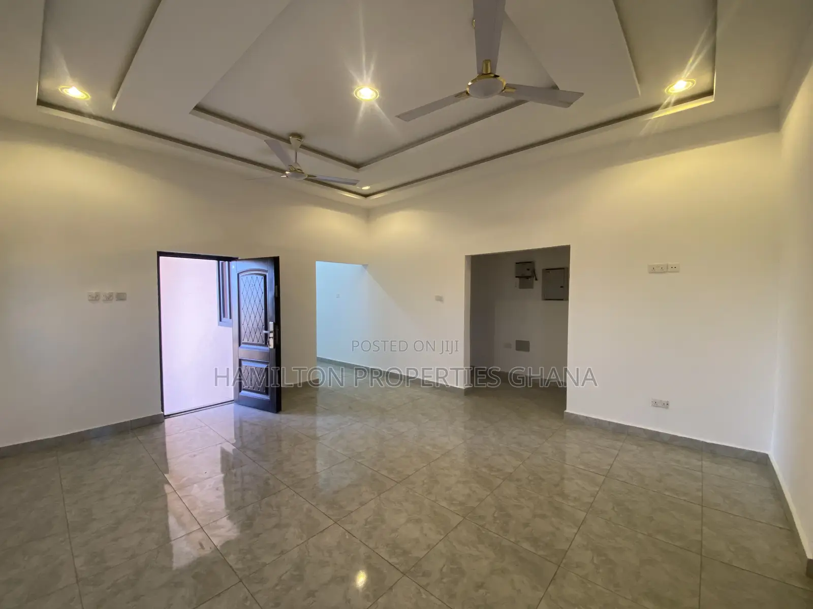 2bdrm Apartment in Botwe School for rent