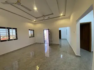 2bdrm Apartment in Botwe School for rent