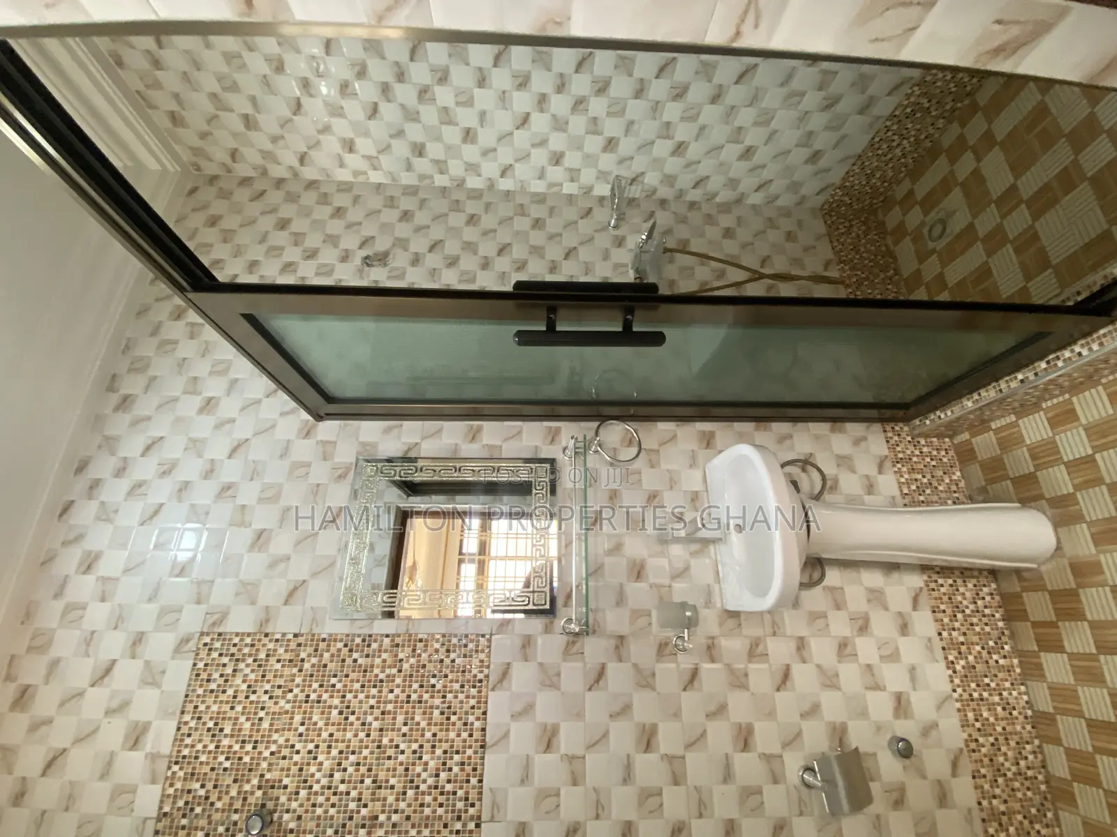 2bdrm Apartment in East Legon for rent