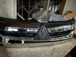 L200 2019 -2021 Front Shells